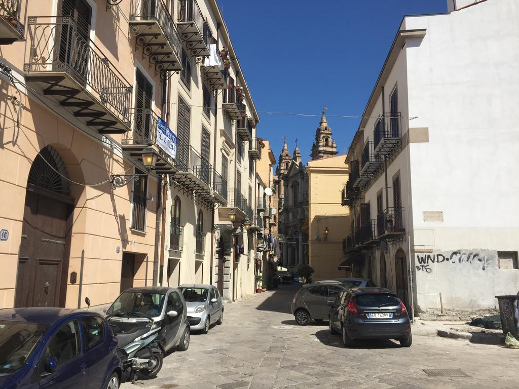 باليرمو Appartamentino Al Massimo المظهر الخارجي الصورة